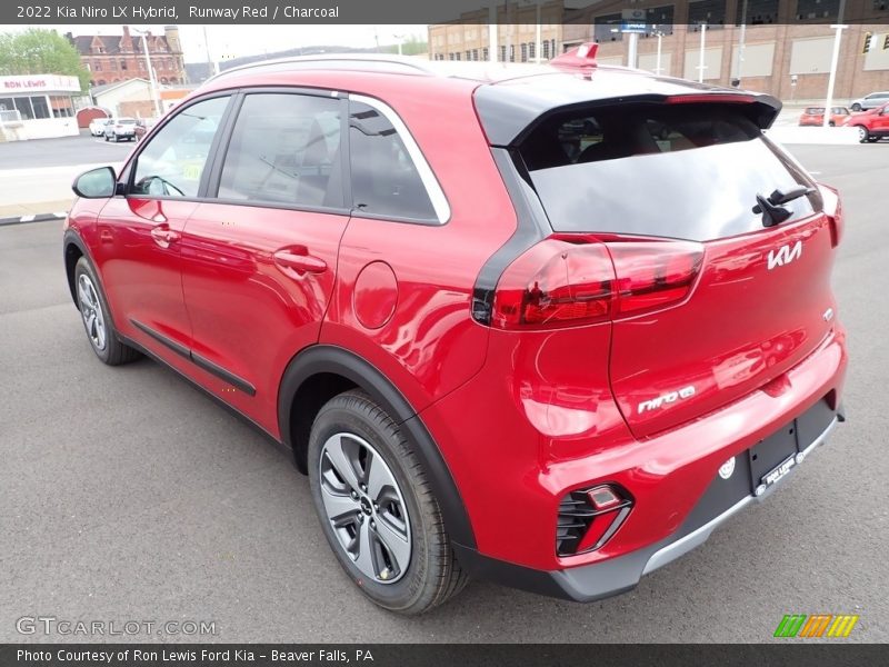 Runway Red / Charcoal 2022 Kia Niro LX Hybrid