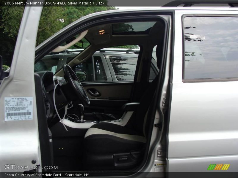 Silver Metallic / Black 2006 Mercury Mariner Luxury 4WD