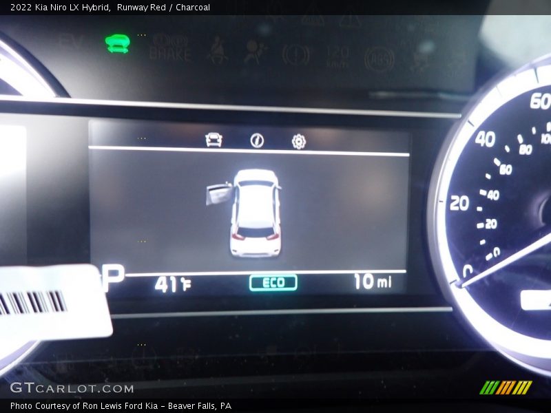 Runway Red / Charcoal 2022 Kia Niro LX Hybrid