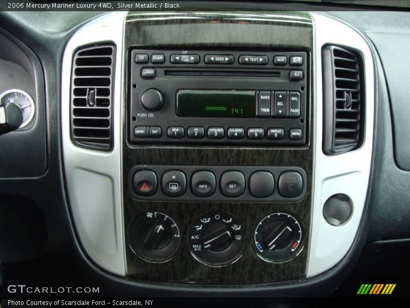 Silver Metallic / Black 2006 Mercury Mariner Luxury 4WD