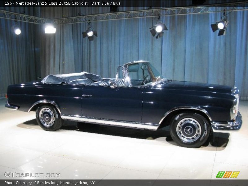 Dark Blue / Blue 1967 Mercedes-Benz S Class 250SE Cabriolet