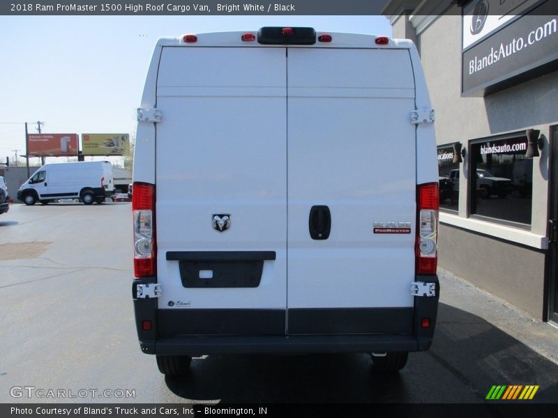 Bright White / Black 2018 Ram ProMaster 1500 High Roof Cargo Van