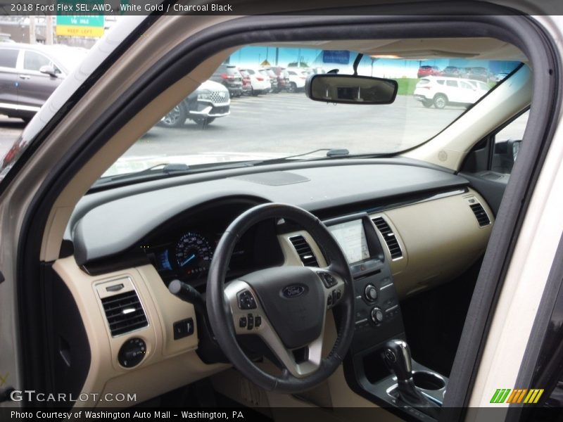 White Gold / Charcoal Black 2018 Ford Flex SEL AWD
