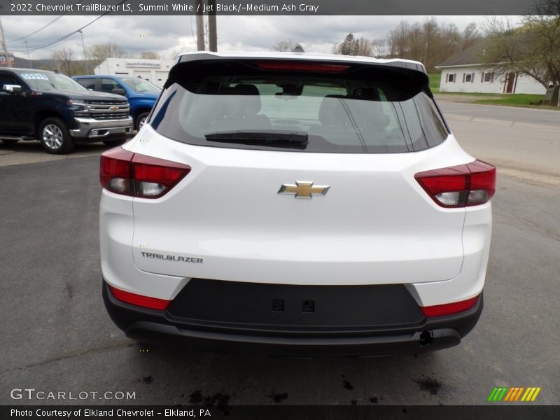 Summit White / Jet Black/­Medium Ash Gray 2022 Chevrolet TrailBlazer LS