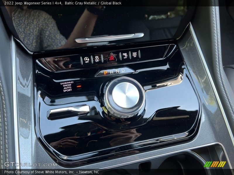  2022 Wagoneer Series I 4x4 8 Speed Automatic Shifter