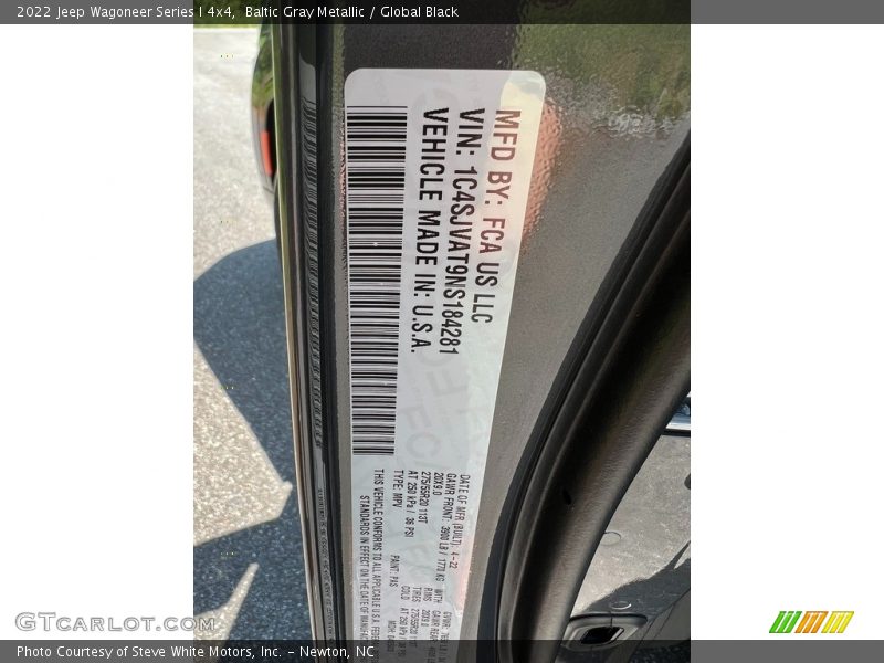Baltic Gray Metallic / Global Black 2022 Jeep Wagoneer Series I 4x4