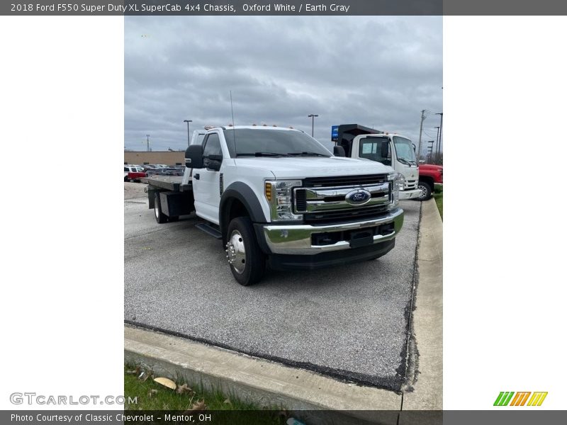  2018 F550 Super Duty XL SuperCab 4x4 Chassis Oxford White