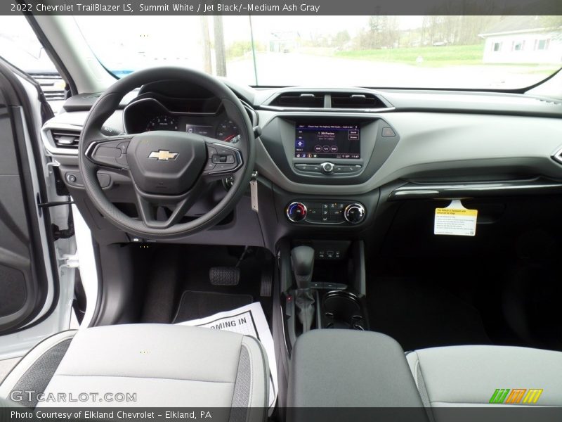 Summit White / Jet Black/­Medium Ash Gray 2022 Chevrolet TrailBlazer LS