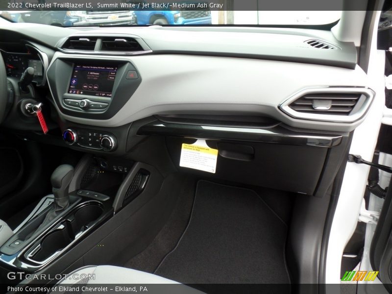 Summit White / Jet Black/­Medium Ash Gray 2022 Chevrolet TrailBlazer LS