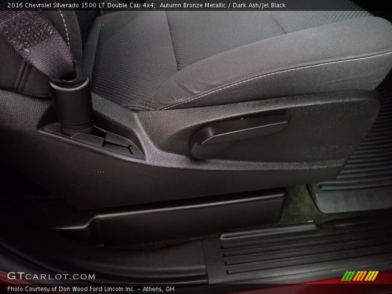 Autumn Bronze Metallic / Dark Ash/Jet Black 2016 Chevrolet Silverado 1500 LT Double Cab 4x4