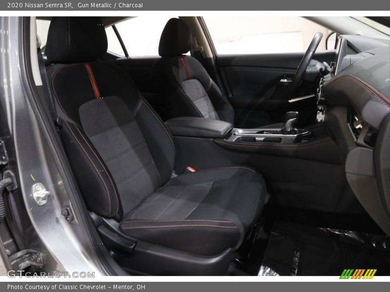 Gun Metallic / Charcoal 2020 Nissan Sentra SR