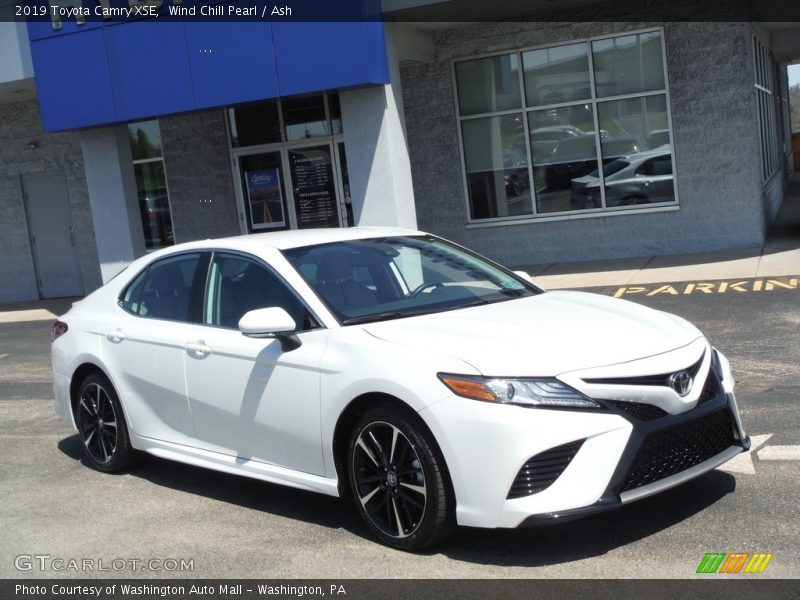 Wind Chill Pearl / Ash 2019 Toyota Camry XSE