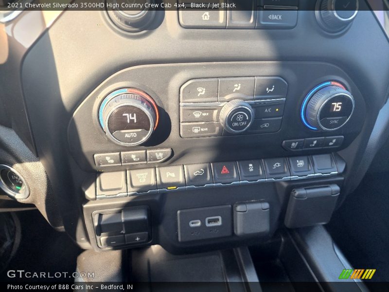 Black / Jet Black 2021 Chevrolet Silverado 3500HD High Country Crew Cab 4x4