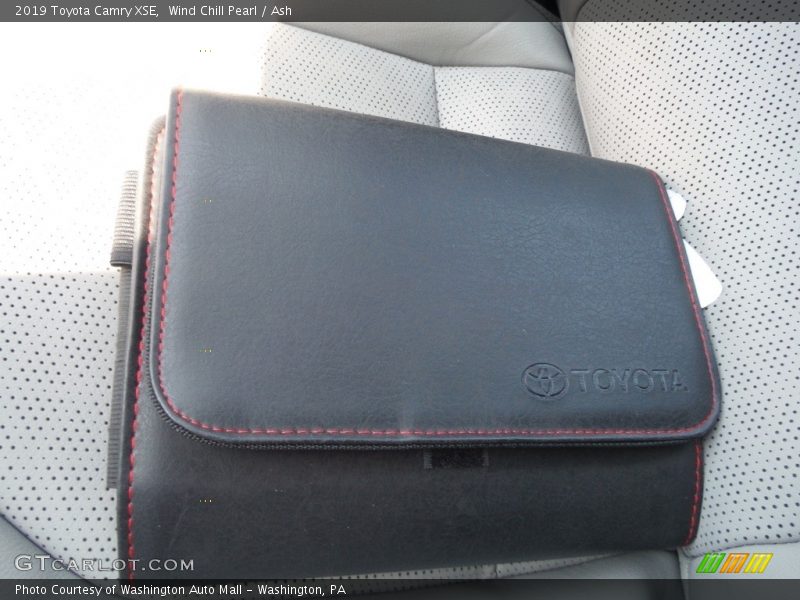 Wind Chill Pearl / Ash 2019 Toyota Camry XSE