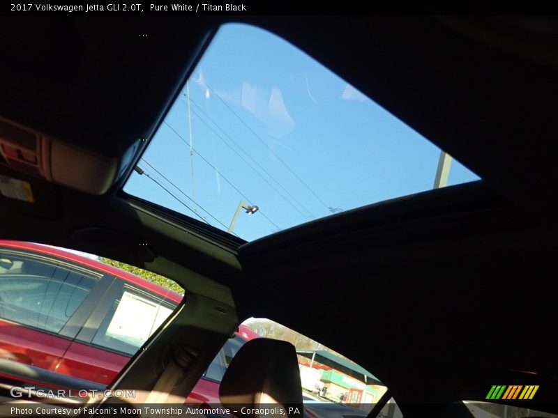 Pure White / Titan Black 2017 Volkswagen Jetta GLI 2.0T