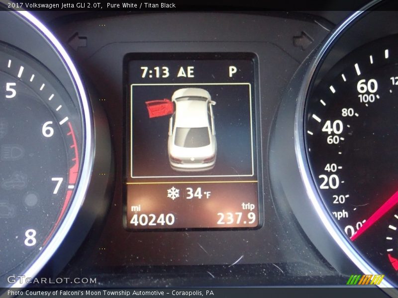 Pure White / Titan Black 2017 Volkswagen Jetta GLI 2.0T