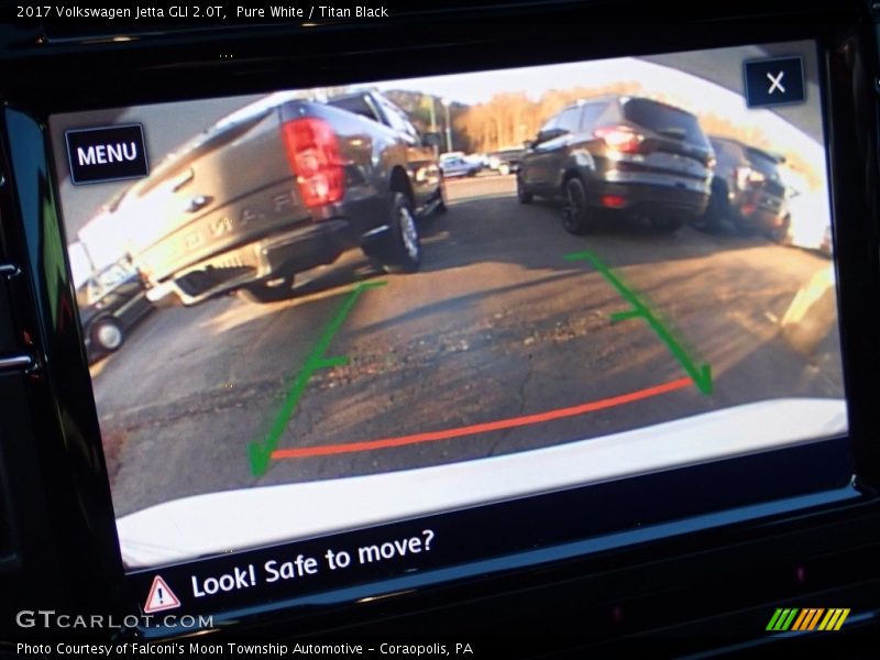 Pure White / Titan Black 2017 Volkswagen Jetta GLI 2.0T