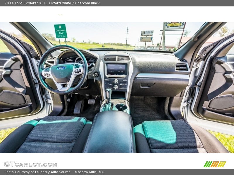 Front Seat of 2014 Explorer XLT