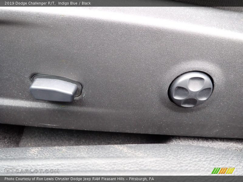Indigo Blue / Black 2019 Dodge Challenger R/T