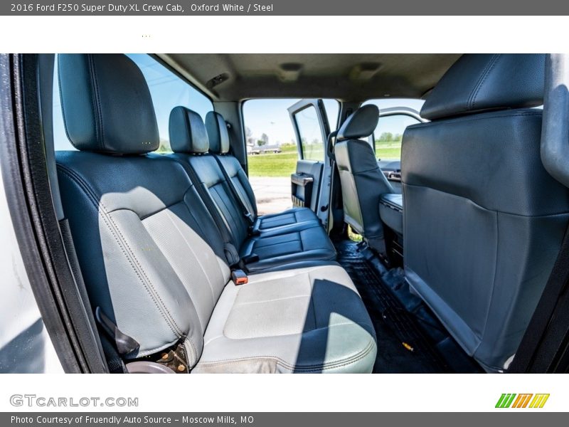 Oxford White / Steel 2016 Ford F250 Super Duty XL Crew Cab