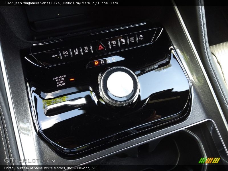 Baltic Gray Metallic / Global Black 2022 Jeep Wagoneer Series I 4x4