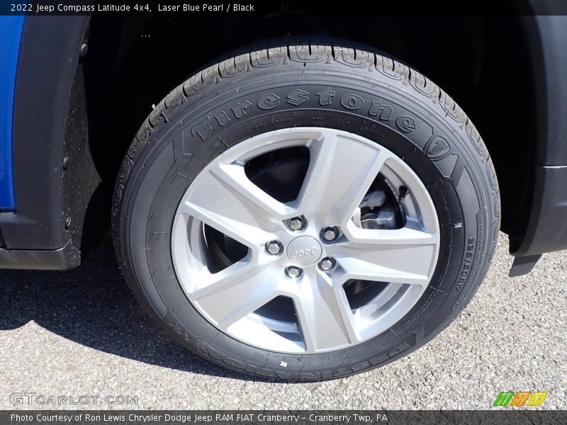 Laser Blue Pearl / Black 2022 Jeep Compass Latitude 4x4