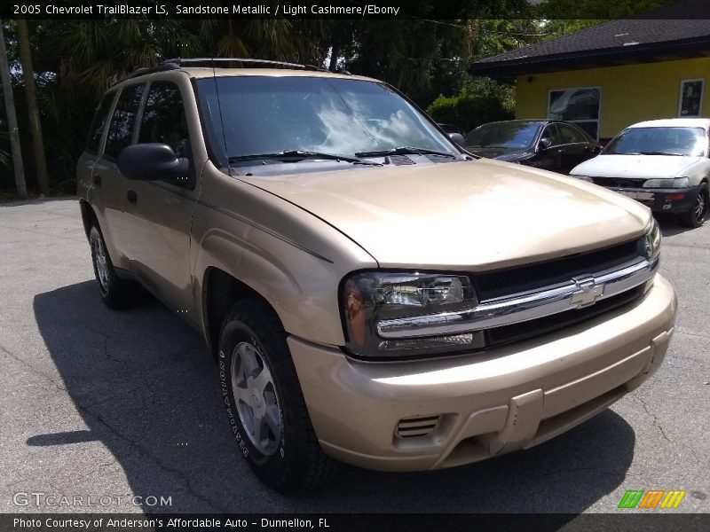 Sandstone Metallic / Light Cashmere/Ebony 2005 Chevrolet TrailBlazer LS