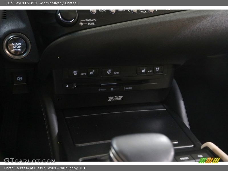 Atomic Silver / Chateau 2019 Lexus ES 350