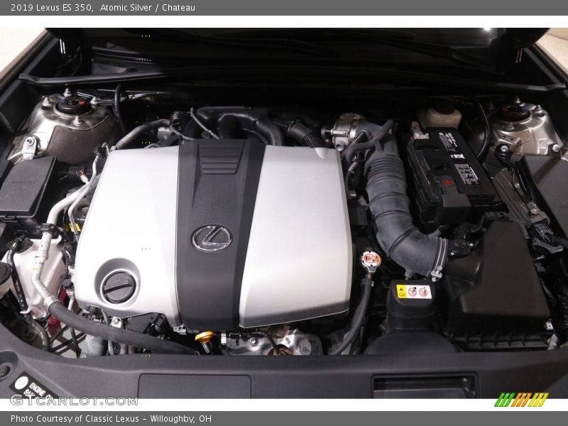 Atomic Silver / Chateau 2019 Lexus ES 350