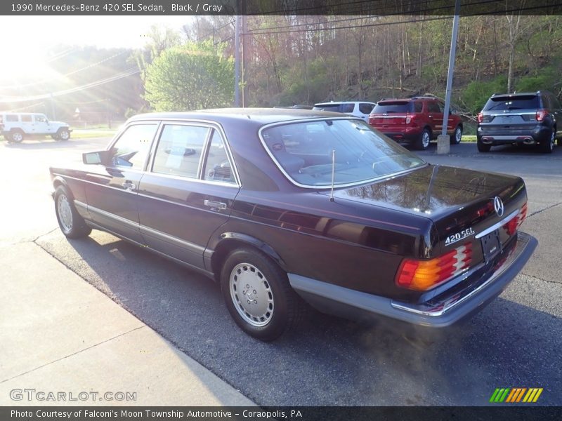 Black / Gray 1990 Mercedes-Benz 420 SEL Sedan