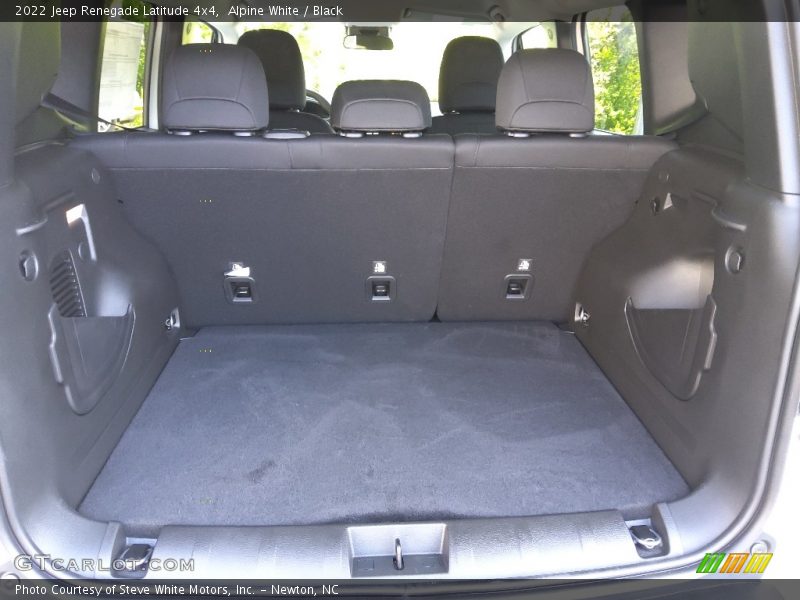 Alpine White / Black 2022 Jeep Renegade Latitude 4x4