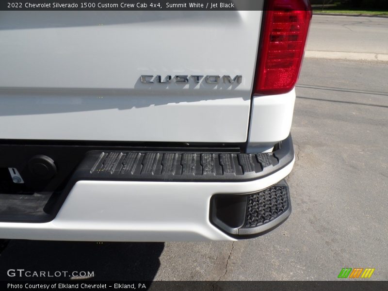 Summit White / Jet Black 2022 Chevrolet Silverado 1500 Custom Crew Cab 4x4