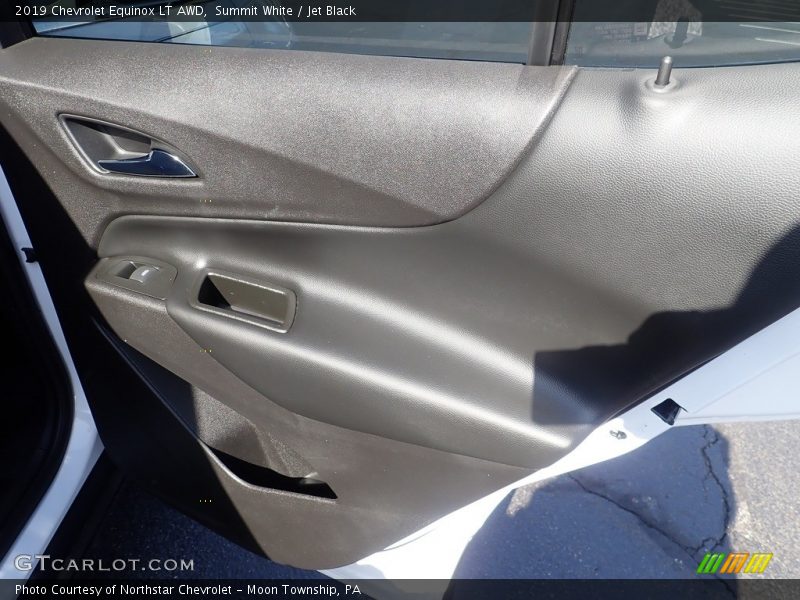 Summit White / Jet Black 2019 Chevrolet Equinox LT AWD
