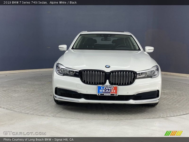 Alpine White / Black 2019 BMW 7 Series 740i Sedan