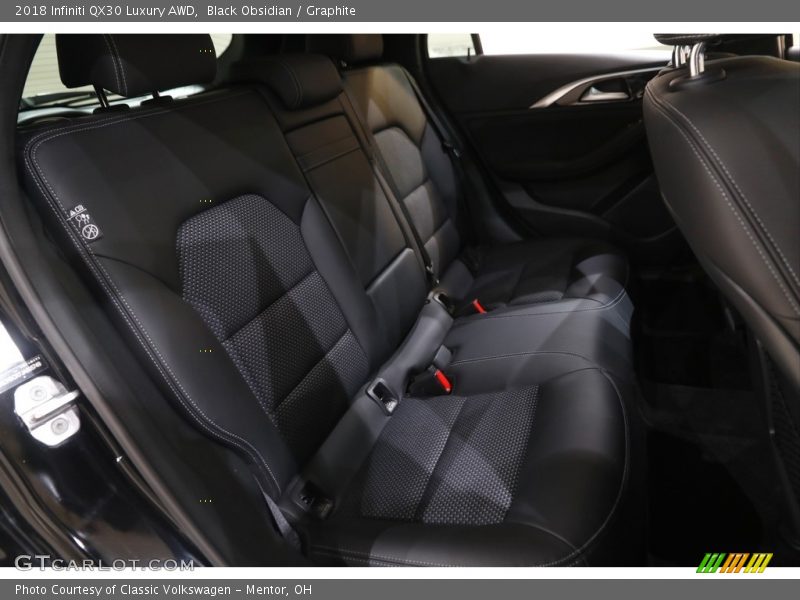 Black Obsidian / Graphite 2018 Infiniti QX30 Luxury AWD