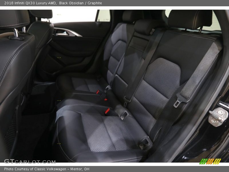 Black Obsidian / Graphite 2018 Infiniti QX30 Luxury AWD
