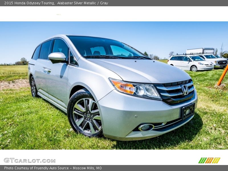 Front 3/4 View of 2015 Odyssey Touring
