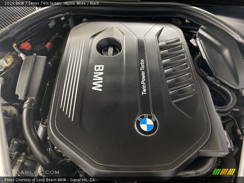 Alpine White / Black 2019 BMW 7 Series 740i Sedan