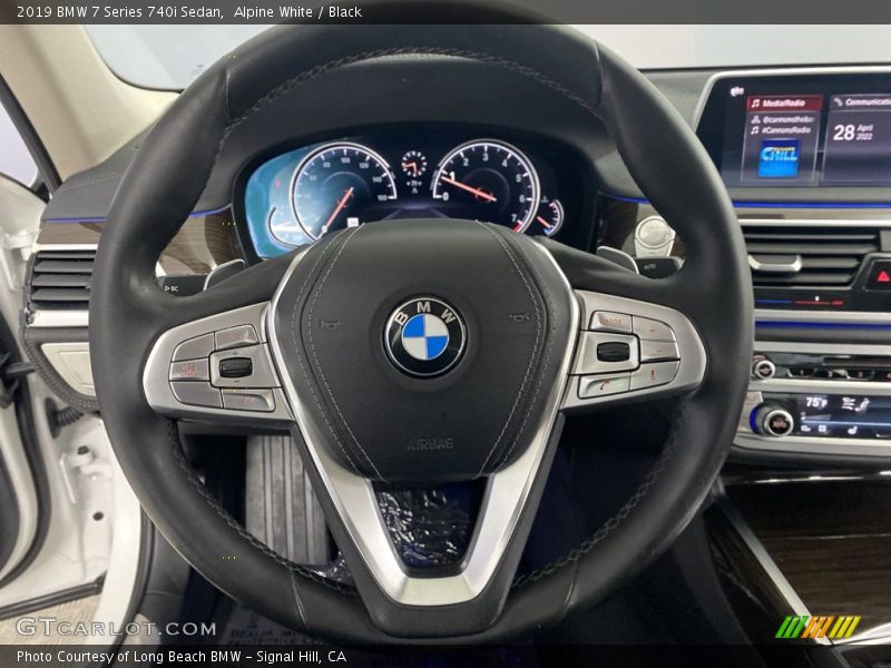 Alpine White / Black 2019 BMW 7 Series 740i Sedan