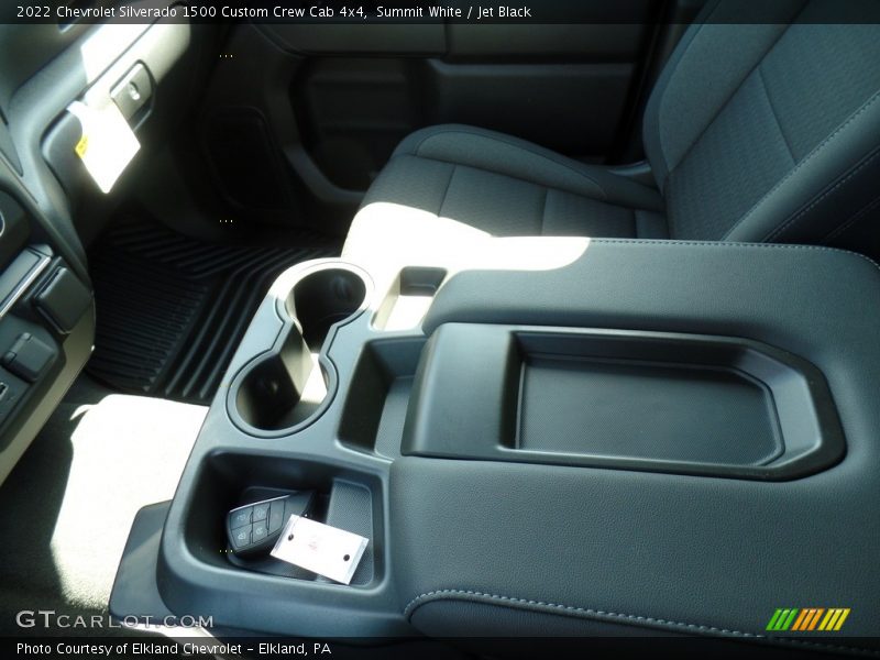 Summit White / Jet Black 2022 Chevrolet Silverado 1500 Custom Crew Cab 4x4