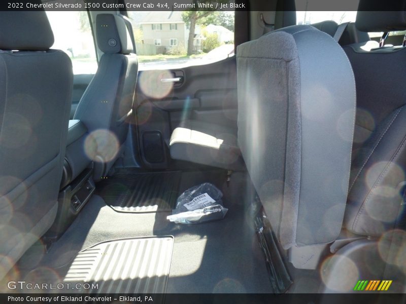 Summit White / Jet Black 2022 Chevrolet Silverado 1500 Custom Crew Cab 4x4
