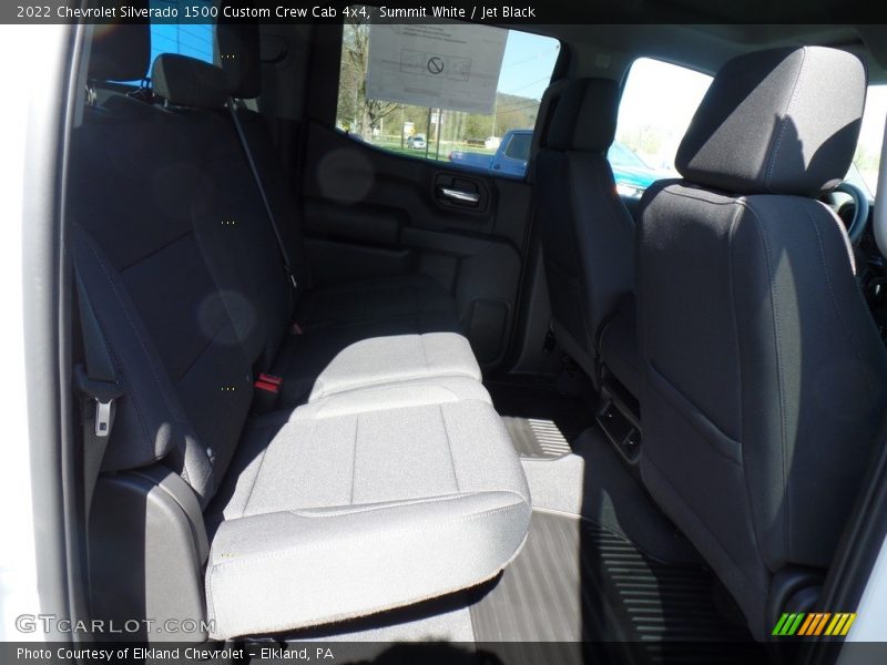 Summit White / Jet Black 2022 Chevrolet Silverado 1500 Custom Crew Cab 4x4