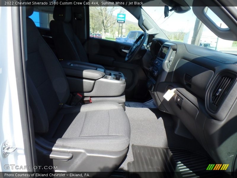 Summit White / Jet Black 2022 Chevrolet Silverado 1500 Custom Crew Cab 4x4