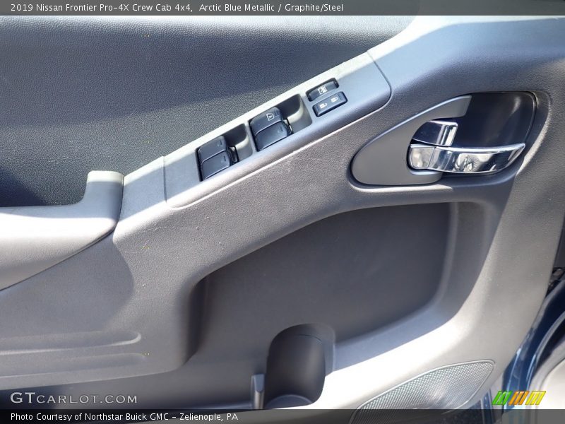 Arctic Blue Metallic / Graphite/Steel 2019 Nissan Frontier Pro-4X Crew Cab 4x4
