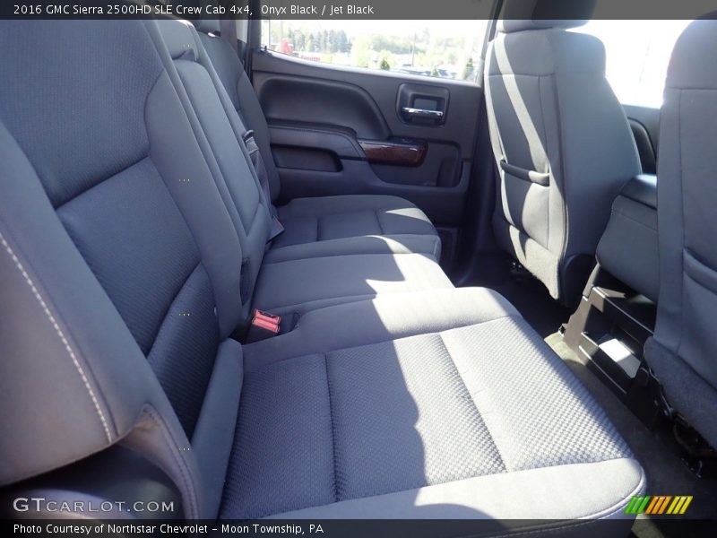 Onyx Black / Jet Black 2016 GMC Sierra 2500HD SLE Crew Cab 4x4