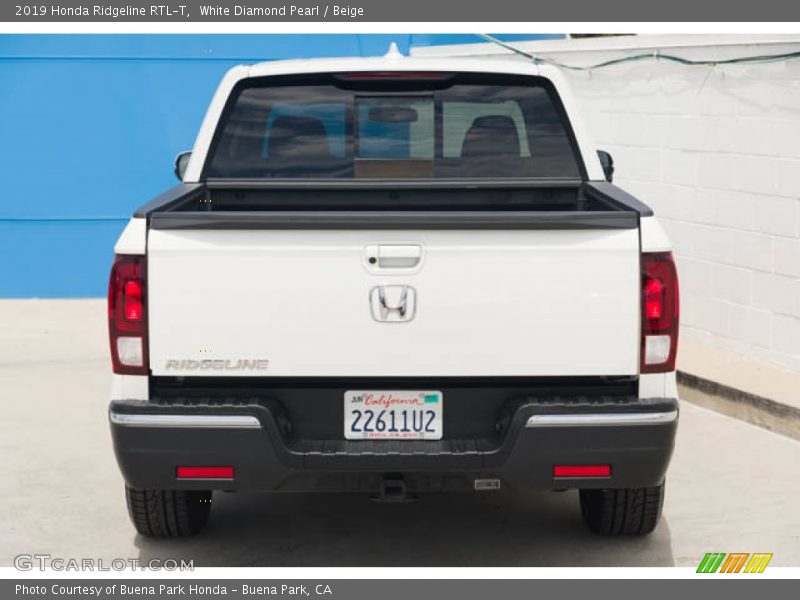 White Diamond Pearl / Beige 2019 Honda Ridgeline RTL-T
