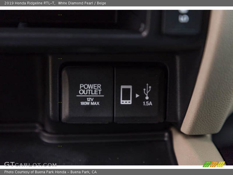 White Diamond Pearl / Beige 2019 Honda Ridgeline RTL-T