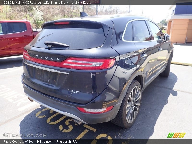 Infinite Black Metallic / Ebony 2019 Lincoln MKC Reserve AWD