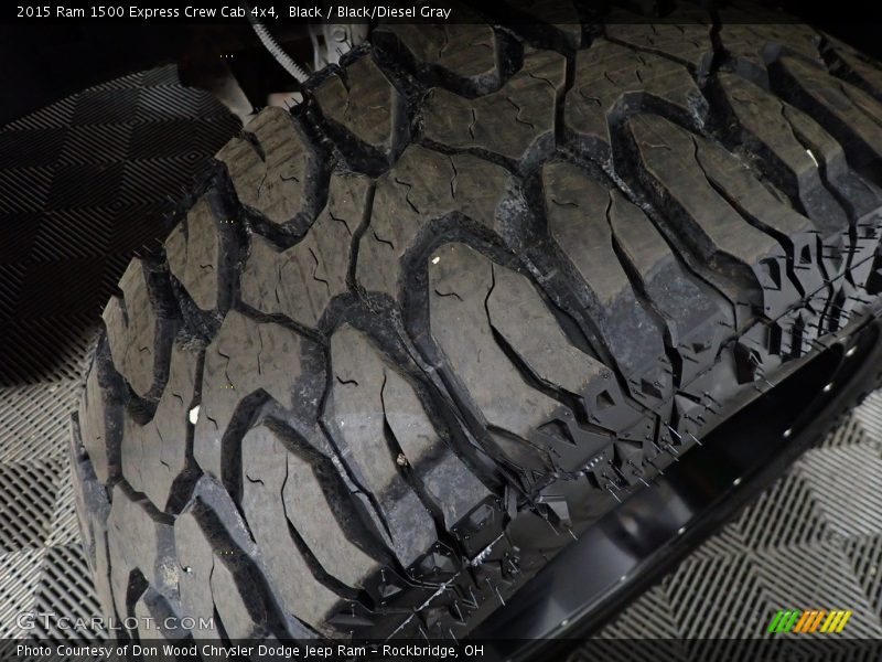 Black / Black/Diesel Gray 2015 Ram 1500 Express Crew Cab 4x4