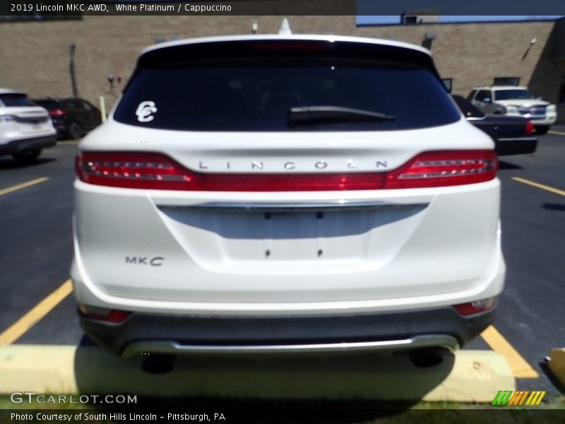 White Platinum / Cappuccino 2019 Lincoln MKC AWD
